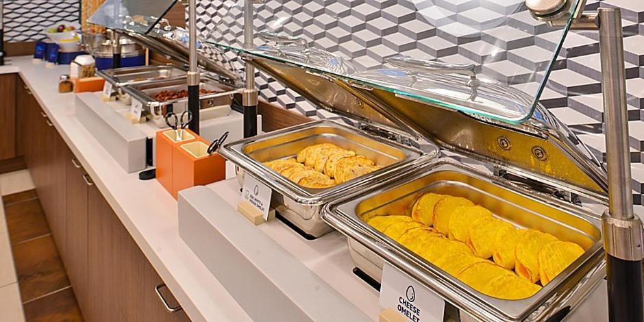 Holiday Inn Express - South Haven By Ihg Bagian luar foto